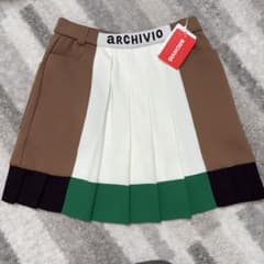 Brand new Archivio golf skirt, size 36 (S), women's golf wear, pleated.