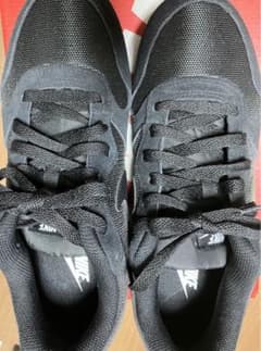 NIKE ナイキスニーカー　25.5cmのサムネイル