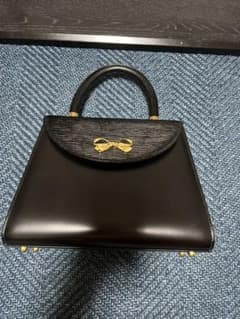 ハナエモリ ハンドバッグのサムネイル