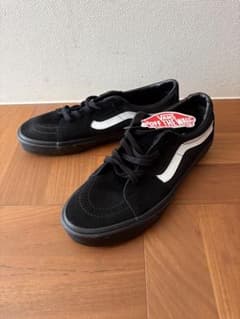 新品未使用品　VANS SK8-LOW 黒ソール ブラック 27.5cm 箱付きのサムネイル