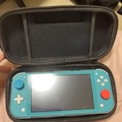 ニンテンドースイッチライト　本体のサムネイル