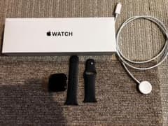 美品 Applewatch se (第2世代) 40mm ミッドナイトのサムネイル