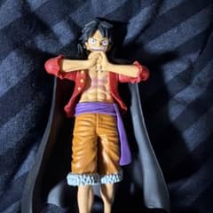 ワンピース モンキー・D・ルフィ フィギュアのサムネイル