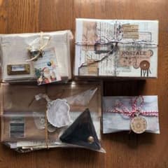 コラージュ収納＆紙モノおすそ分けセット。 匿名配送 ※ ミニプレゼント付き。のサムネイル