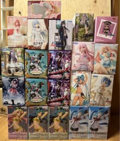 【新品・未開封】最新 プライズ 美少女 フィギュア まとめ売り 21点のサムネイル