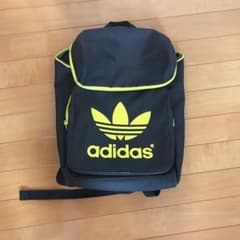 adidas アディダスリュックのサムネイル
