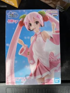 桜ミク BANPRESTO EVOLVE フィギュア - メルカリ