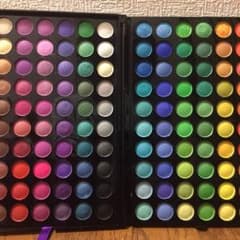 BEAUTIES FACTORY アイシャドウパレット 120色のサムネイル