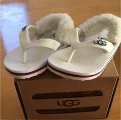 UGGのベビーサンダル(^ ^)のサムネイル