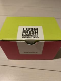のん様専⸜❤︎⸝‍ LUSH 入浴剤 ＆ ソープセット♡のサムネイル