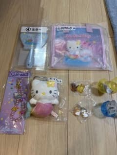 ハローキティ　マーメイド　当たりくじセット ドロップチャーム　おまけ付きのサムネイル