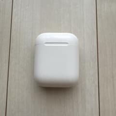 AirPods本体 ホワイト 充電ケースのみのサムネイル