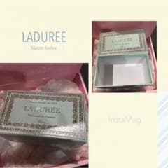 《送料無料》LADUREE 箱のサムネイル