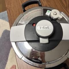 T-fal Clipso 圧力鍋 6Lのサムネイル