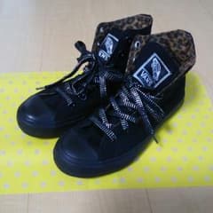 あや様専用【美品】値下げしました！VANS  レディース  スニーカーのサムネイル