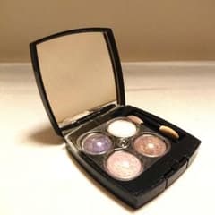 CHANEL レ キャトル オンブル#08VANITESのサムネイル