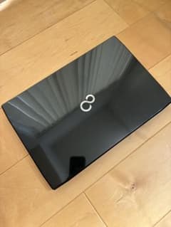 ノートパソコン 富士通 LIFEBOOK AH45/M FMVA45MBP2本体のサムネイル