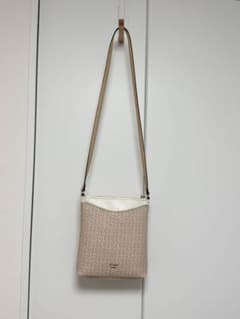 GUESS ショルダーバッグ ベージュのサムネイル