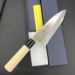 ★新品送料込★源正房はがね鍛造出刃包丁180mm六寸右片刃化粧箱入 ☆新品☆源正房はがね鍛造出刃包丁150mm五寸右片刃裏押し堺打刃物化粧