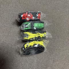 ONE OK ROCK ラバーバンドセット 4個入り - メルカリ