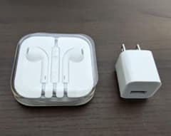 iPhone　純正イヤホン・アダプタ　2点セットのサムネイル