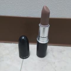 MACリップスティックのサムネイル