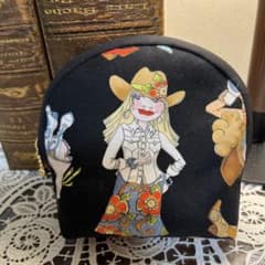 ロラライハリス ポーチJ ハンドメイド - メルカリ