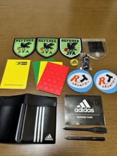 サッカー　審判　レフリー　4級のサムネイル