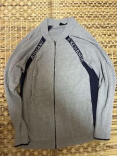 【値下げ中】ARMANI EXCHANGE ジップアップ ニット グレー XLのサムネイル