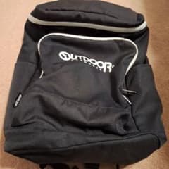 OUTDOOR ブラックバックパックのサムネイル