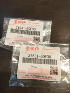 スズキ 部品 31631-60F30 2個入りのサムネイル