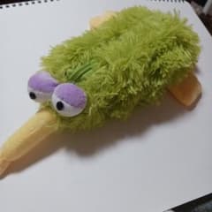 ぬいぐるみ型ペンケース キウイのサムネイル