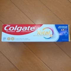 Colgate Total Advanced Whitening 歯磨き粉のサムネイル