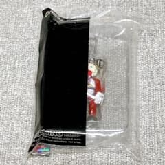 未開封品 Original Fake KAWS 人体模型 チャーム | Mercari