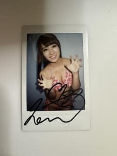 初川みなみ 直筆サイン入りチェキ AV女優 セクシー女優 アイドル