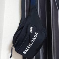 BALENCIAGA ウエストポーチのサムネイル