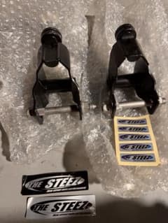 THE STEEZ リアロワアームオフセットブラケット　ＨＳ　ＣＴのサムネイル