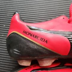 ビア様専用出品　サッカーシューズのサムネイル