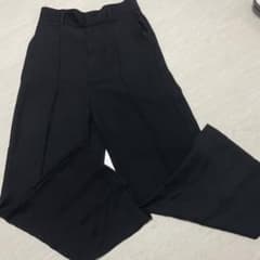 センタープレスワイドパンツ　ブラック　Mサイズのサムネイル