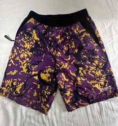 adidas ショートパンツ　パープル　Lサイズのサムネイル