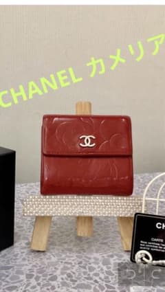CHANELシャネル　カメリア2つ折り財布☆美品☆のサムネイル
