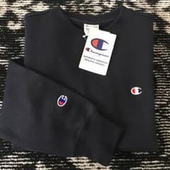 ✳️champion メンズネイビートレーナーのサムネイル