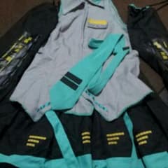 初音ミクコスプレのサムネイル