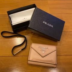 PRADA プラダ サフィアーノレザー 財布のサムネイル