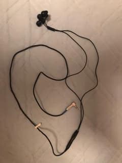 SHURE イヤホンのサムネイル