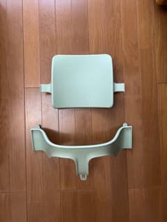 Stokke ストッケ トリップトラップ ベビーセット グリーンのサムネイル