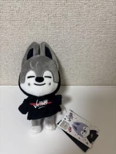 StrayKids SKZOO ウルフチャンミニぬいぐるみTHE VICTORYのサムネイル