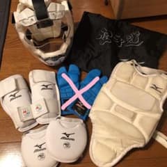 空手防具セットのサムネイル