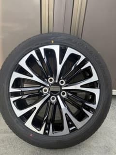 ヤリスクロス　タイヤ・アルミホイール　215/50R18 タイヤ2025年製造 ヤリスクロス タイヤ・アルミホイール 215/50R18 タイヤ2025年製造