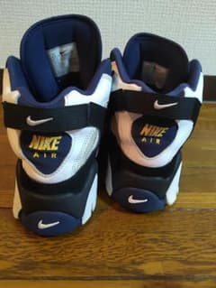 NIKE　AIRバラージのサムネイル